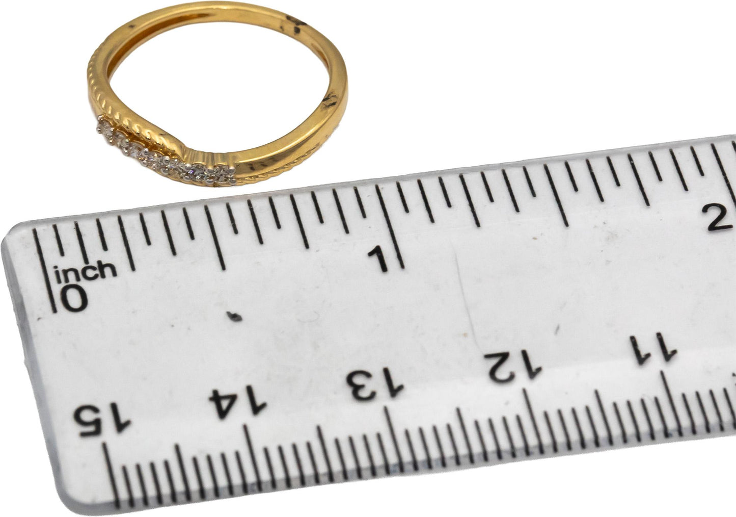 18k Yellow Gold VS Round Diamond Wavy Band Ring 0.12CT Size 6.25
