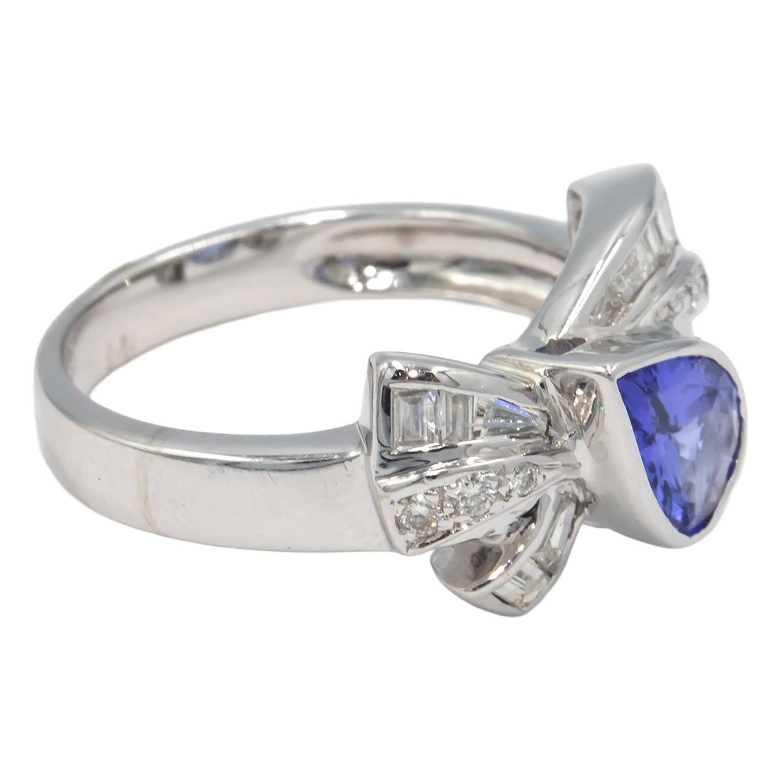 18k White Gold 1.40CT Diamond and Tanzanite Ribbon Ring Size 7