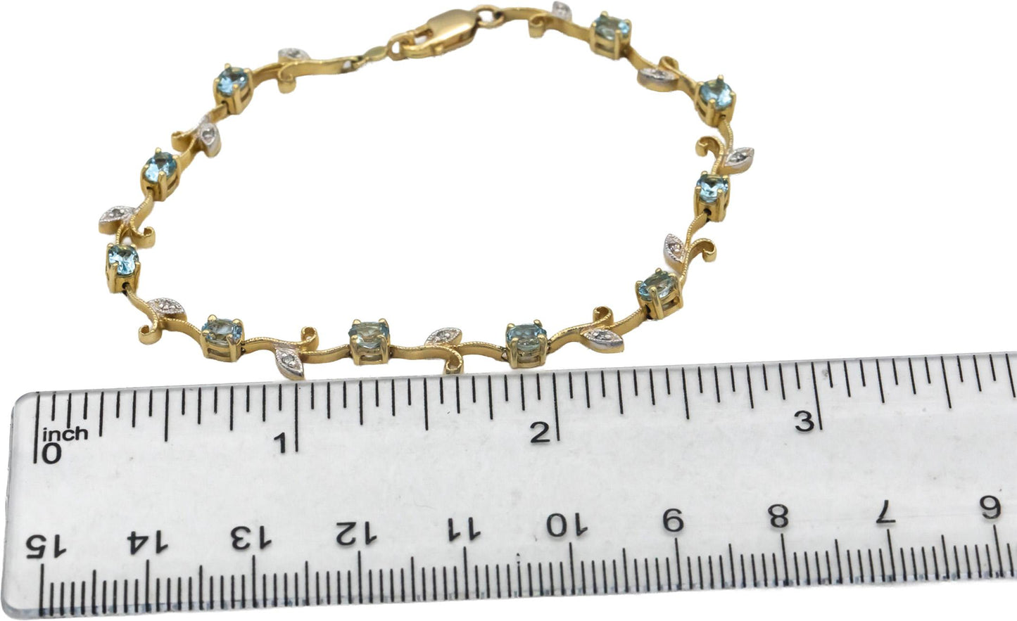 14k Yellow Gold Diamond and Aquamarine Floral Motif Link Bracelet 1.56CT