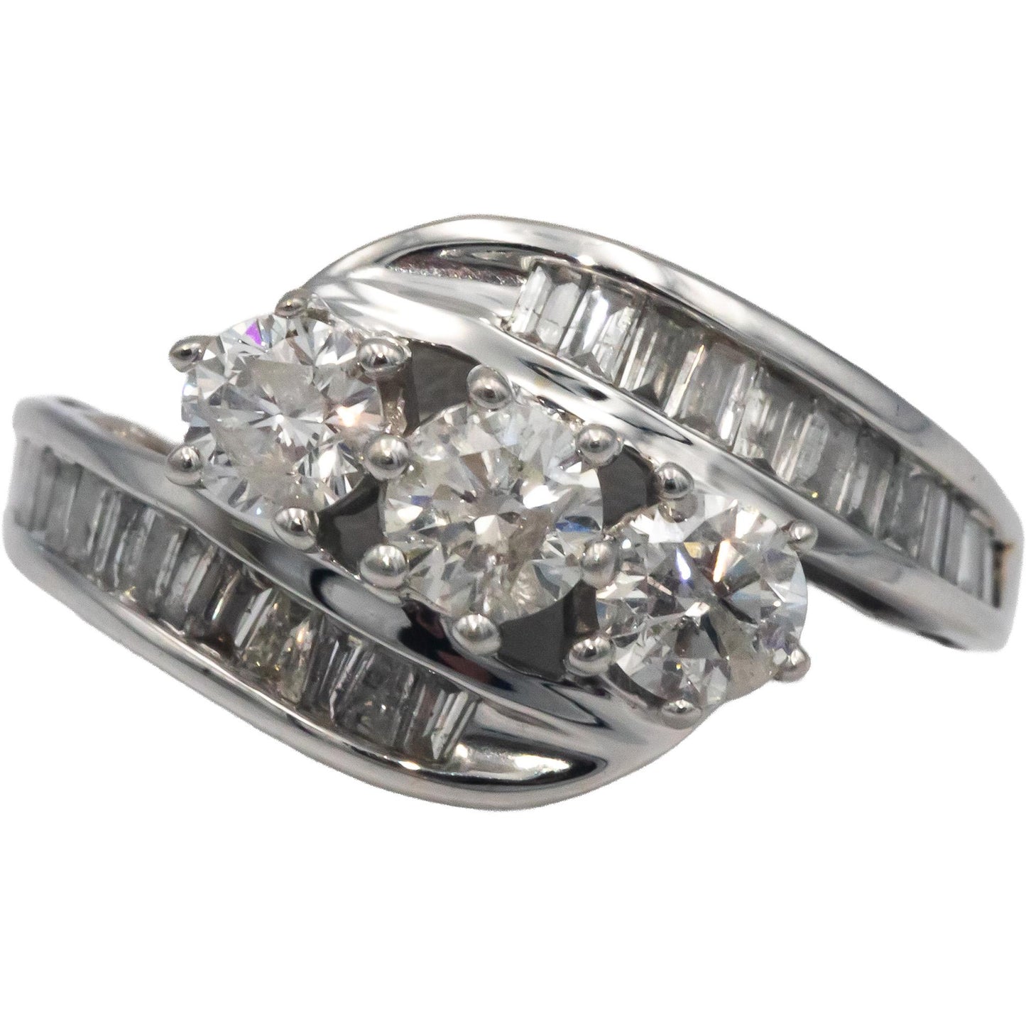 14k White Gold 1.25CT Round and Baguette Cut Diamond Ring Size 7.25