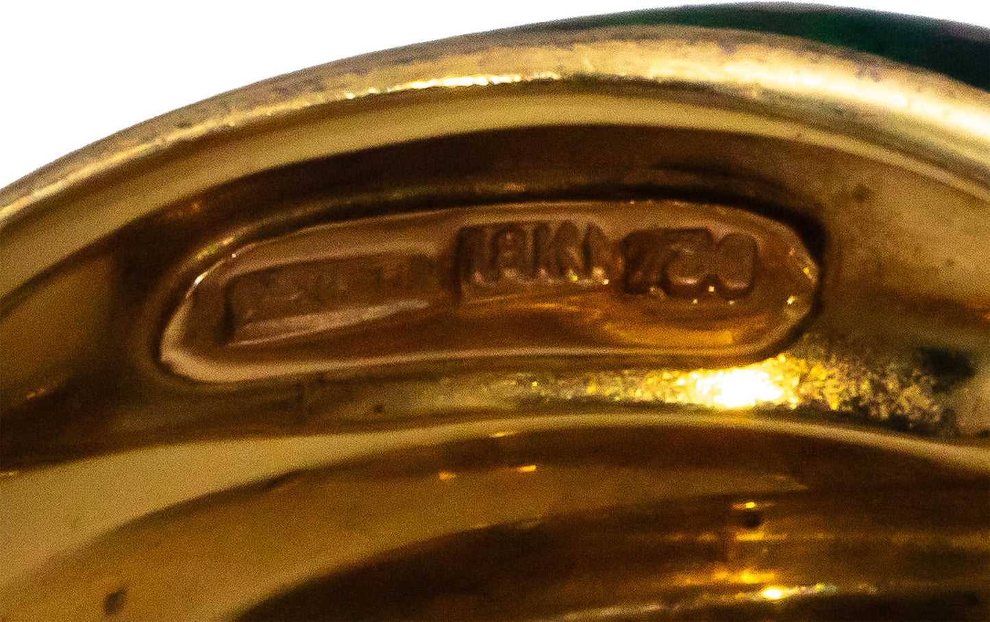 LA NOUVELLE BAGUE 18k Yellow Gold Enamel Band Ring Size 8.25