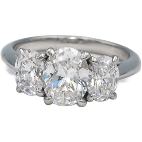 TIFFANY & CO. GIA Certified Platinum Oval Cut Diamond Engagement Ring 2.21CT