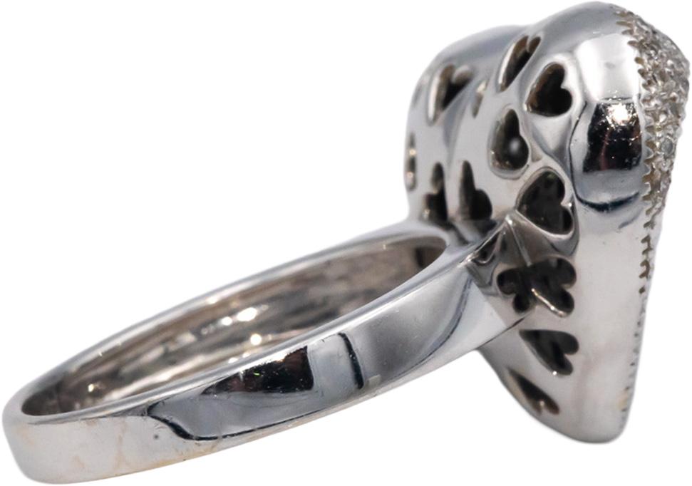 18k White Gold 1.0CT White and Black Diamond Cluster Heart Ring Size 7.25