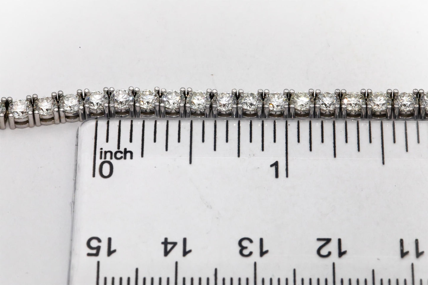 14k White Gold VS Round Cut Diamond Tennis Necklace 20.5" Long 20.52CT