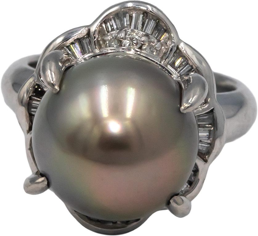 Platinum 0.40CT VS Diamond and 12.5mm Pearl Cocktail Ring size 5.25