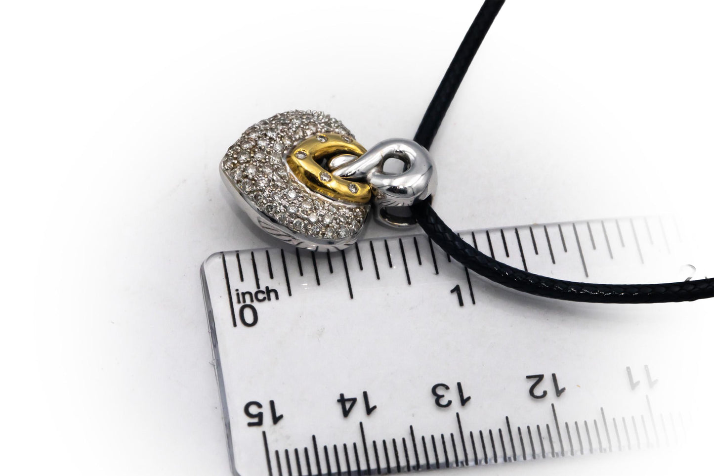 18k White and Yellow Gold VS Round Diamond Cluster Heart Pendant Necklace 1.0CT