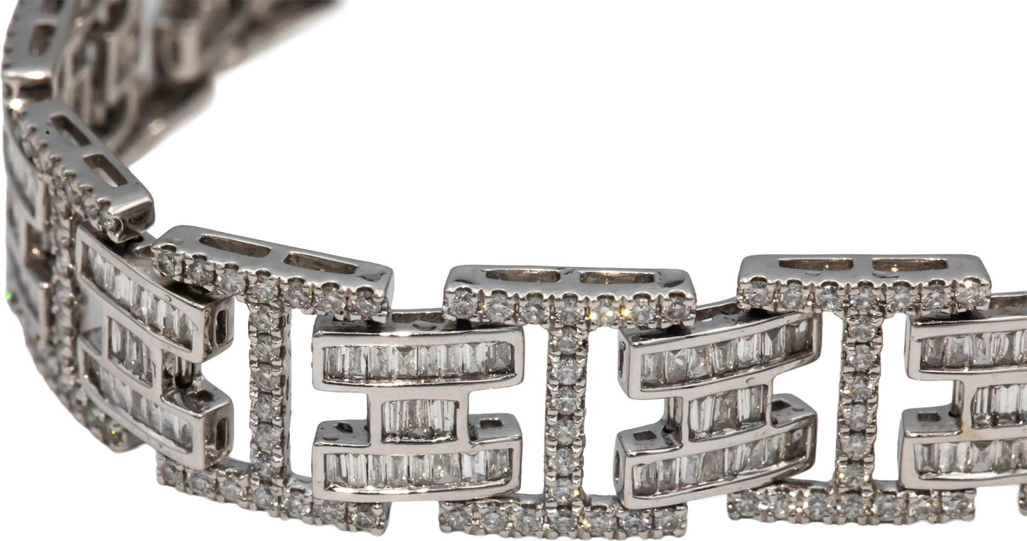 18k White Gold Round & Baguette Cut Diamond Fancy Link Bracelet 4.11CT