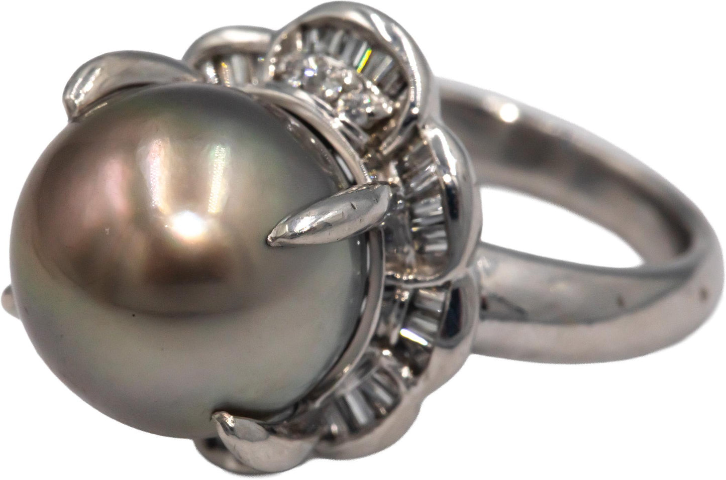 Platinum 0.40CT VS Diamond and 12.5mm Pearl Cocktail Ring size 5.25