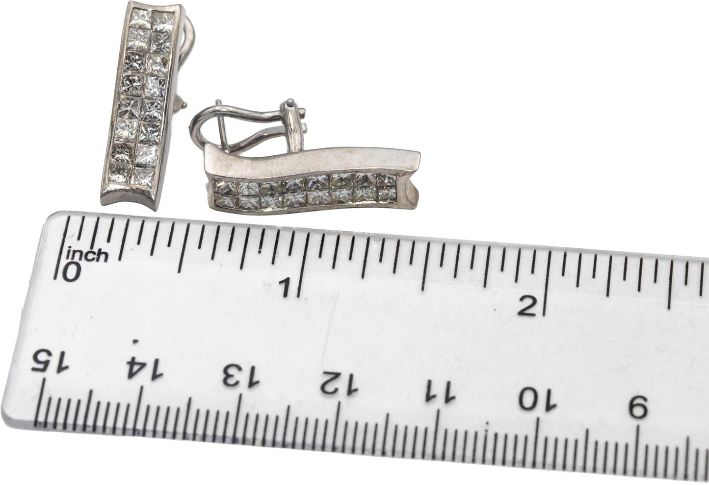 18k White Gold VS Princess Cut Channel Set Diamond Wavy Drop Earrings 3.0CTW