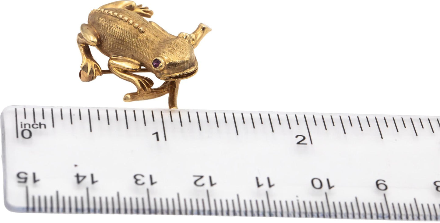 Vintage 14k Yellow Gold Jewelry Tree Frog Brooch w/ Ruby & Sapphire Eye Accents