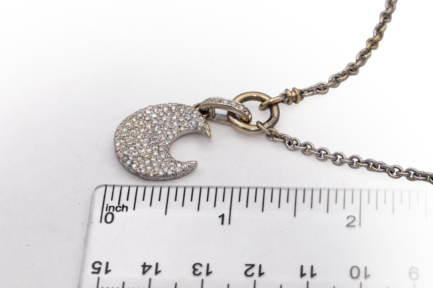 18k White Gold VS Diamond Cluster Crescent Moon Pendant Necklace 1.50CT