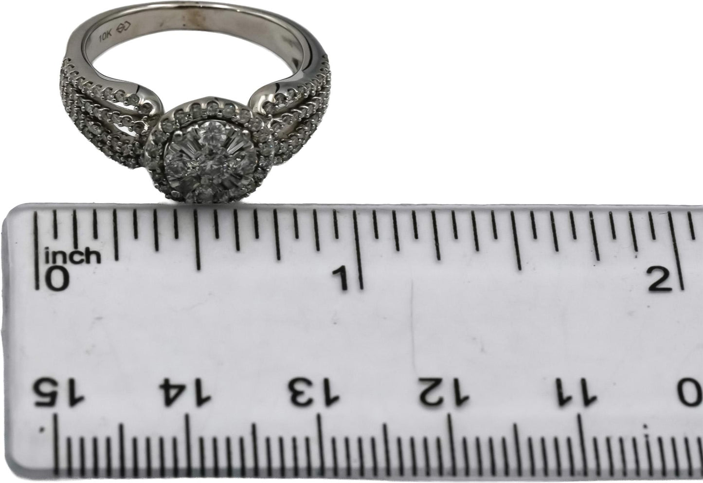 10k White Gold Round Diamond Cluster Cocktail Ring 1.0CT Size 7