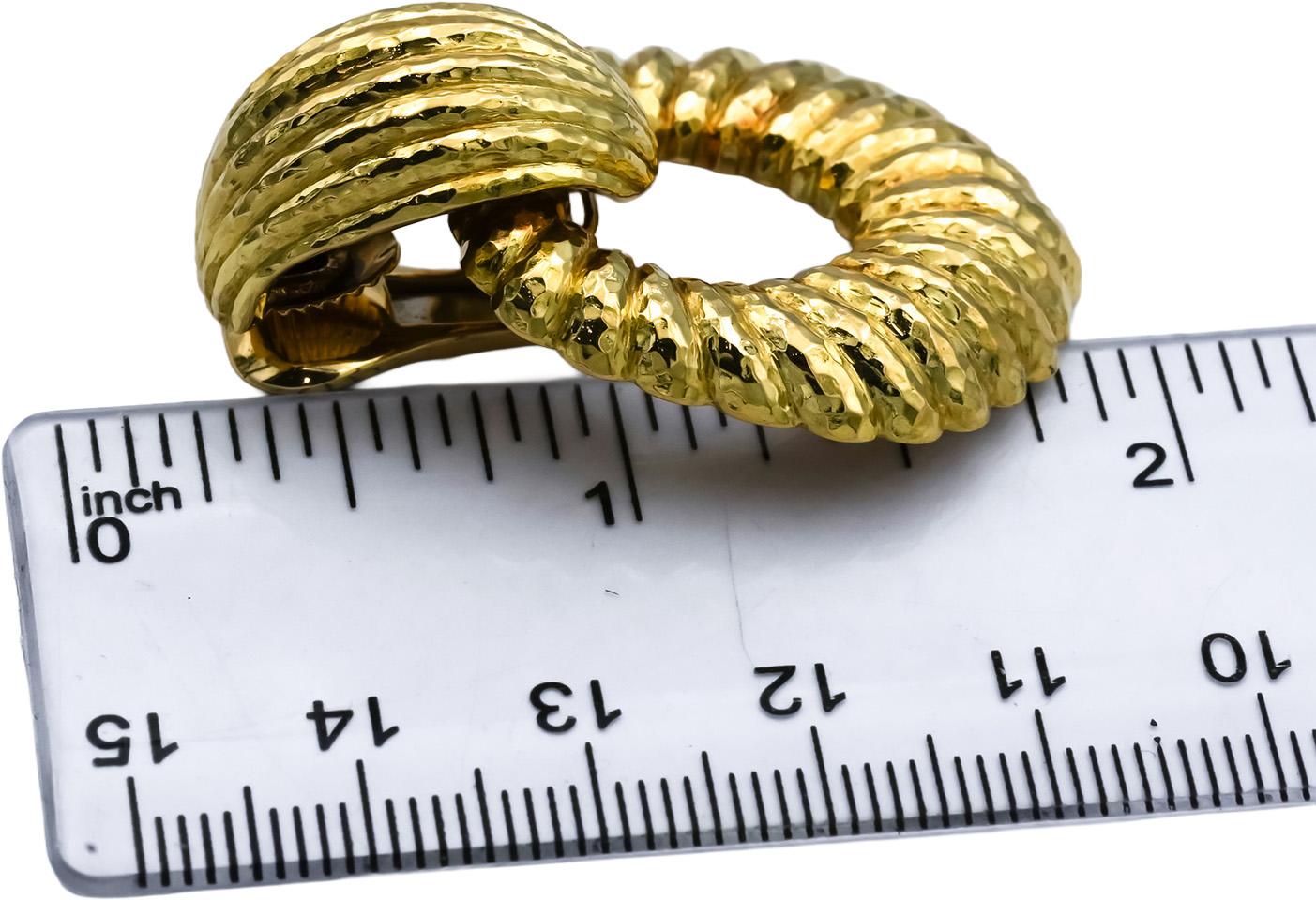 DAVID WEBB Vintage 18k Yellow Gold Fluted Door Knocker Clip-On Earrings