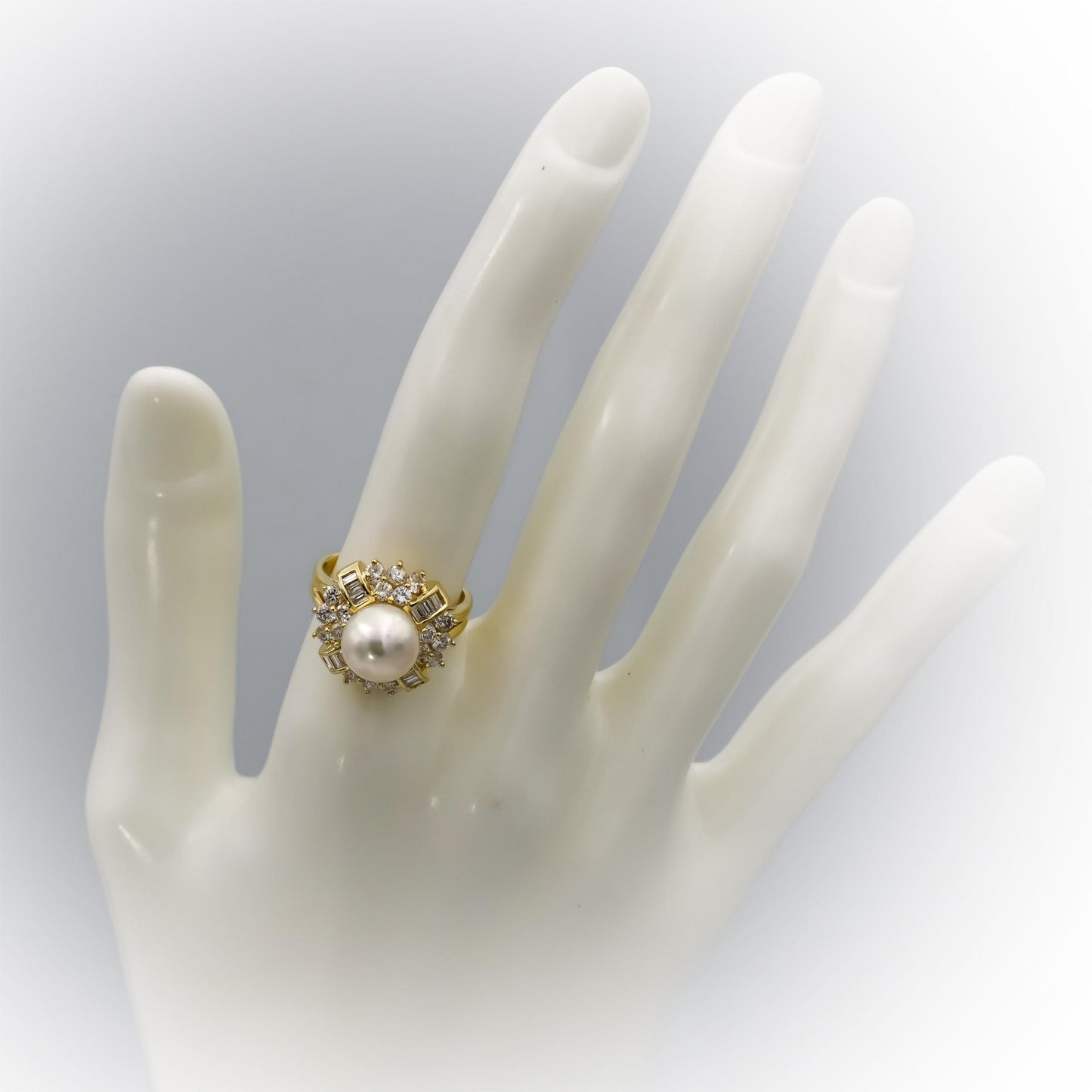 14k Yellow Gold Diamond and 9mm Pearl Cocktail Ring 1.50CT Size 6.75