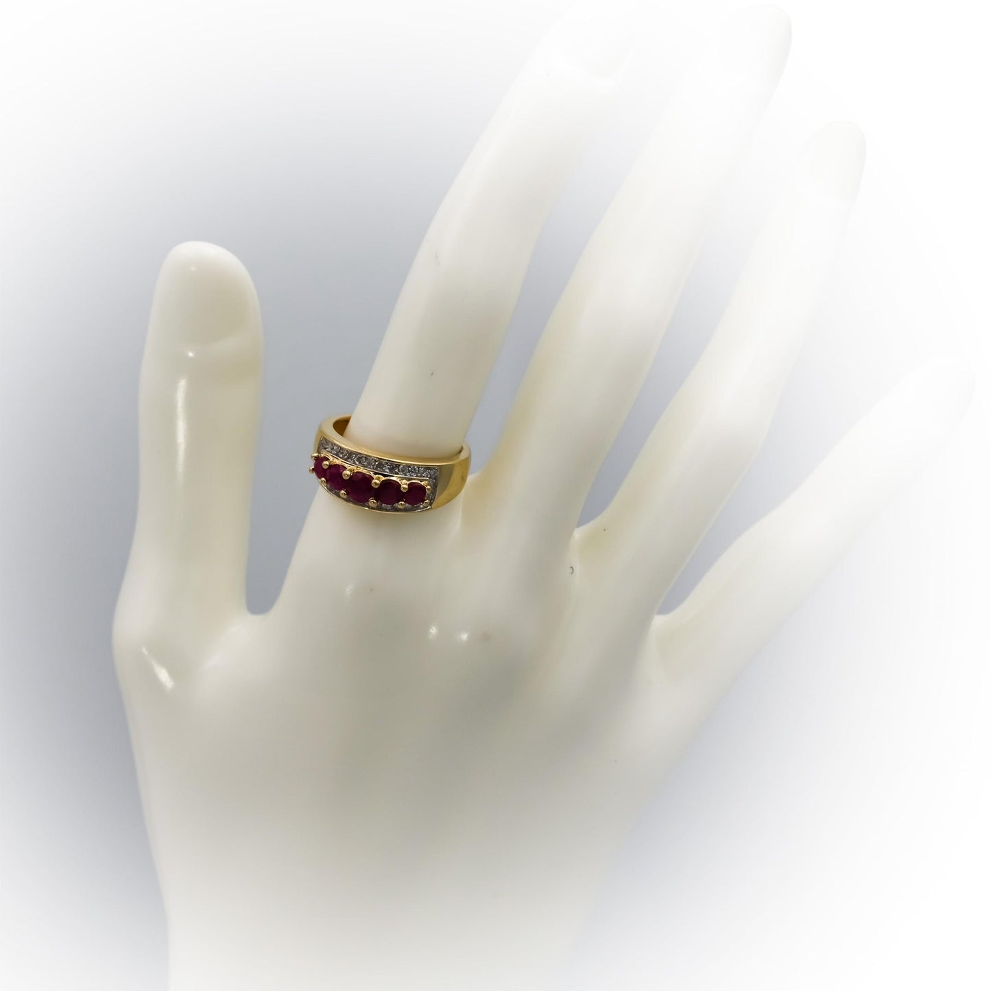 14k Yellow Gold Diamond and Ruby Band Ring 1.33CT Size 7