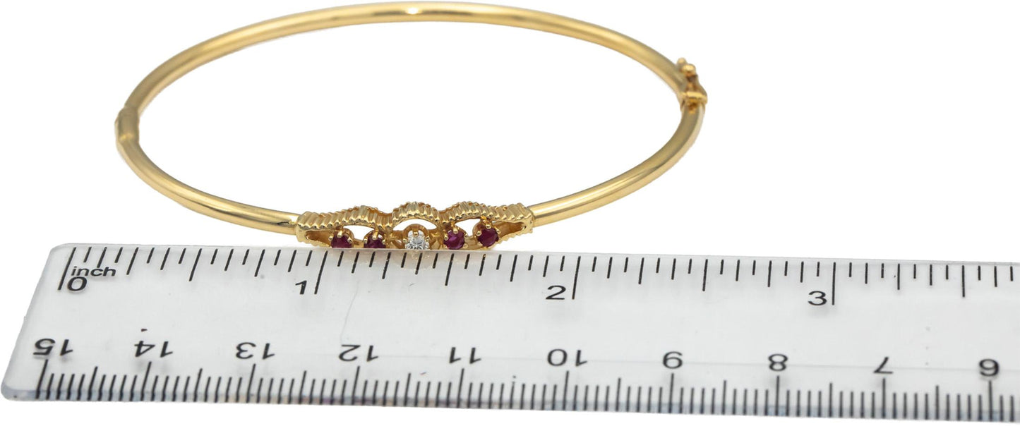 14k Yellow Gold Round Ruby and Diamond Bangle Bracelet 0.17CT