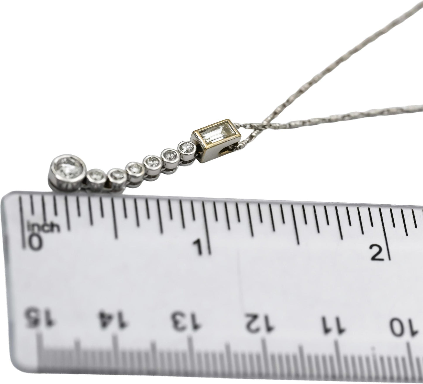 14k White Gold VS Emerald and Round Bezel Set Diamond Pendant Necklace 0.50CT