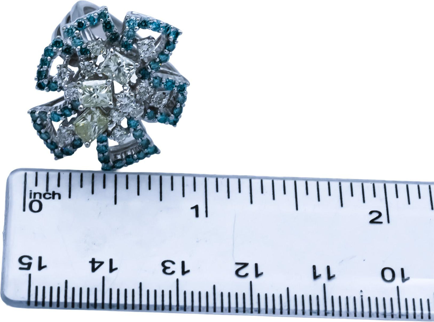 18k White Gold White Light Yellow Blue Diamond Flower Ring 2.50CT Size 6.75