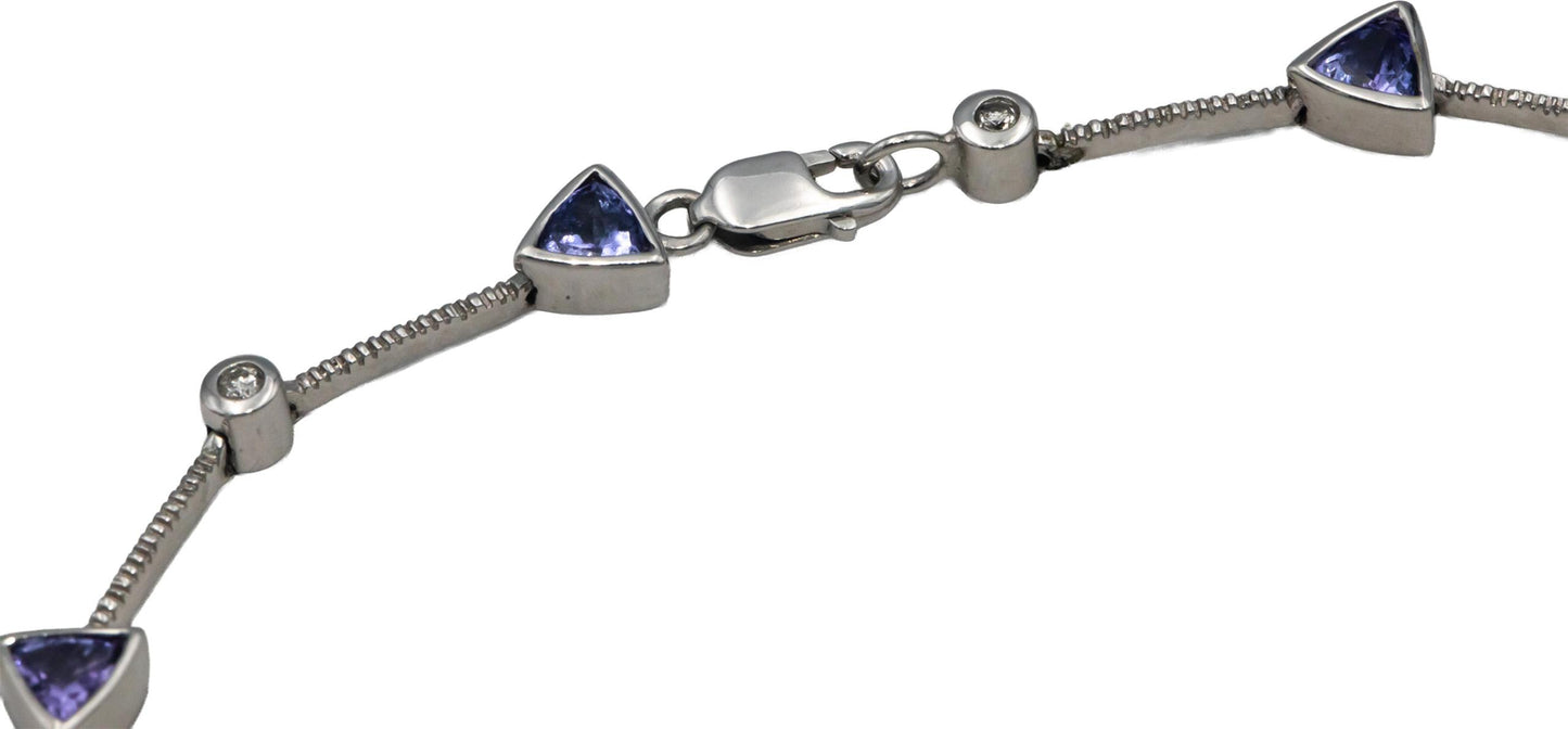 14k White Gold 2.12CT Round Cut Diamond Trillion Cut Tanzanite Bracelet