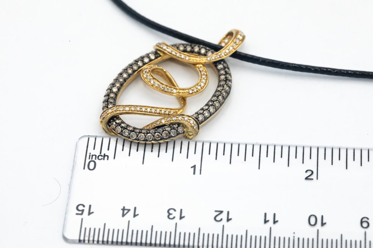 LE VIAN 14k Yellow Gold White and Champagne Diamond Loop Pendant Necklace 1.75CT