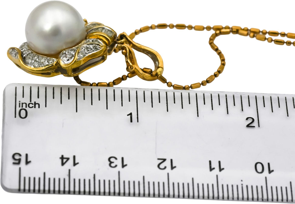 18k Yellow Gold VS Diamond and 12.5mm Pearl Pendant Necklace 0.75CT