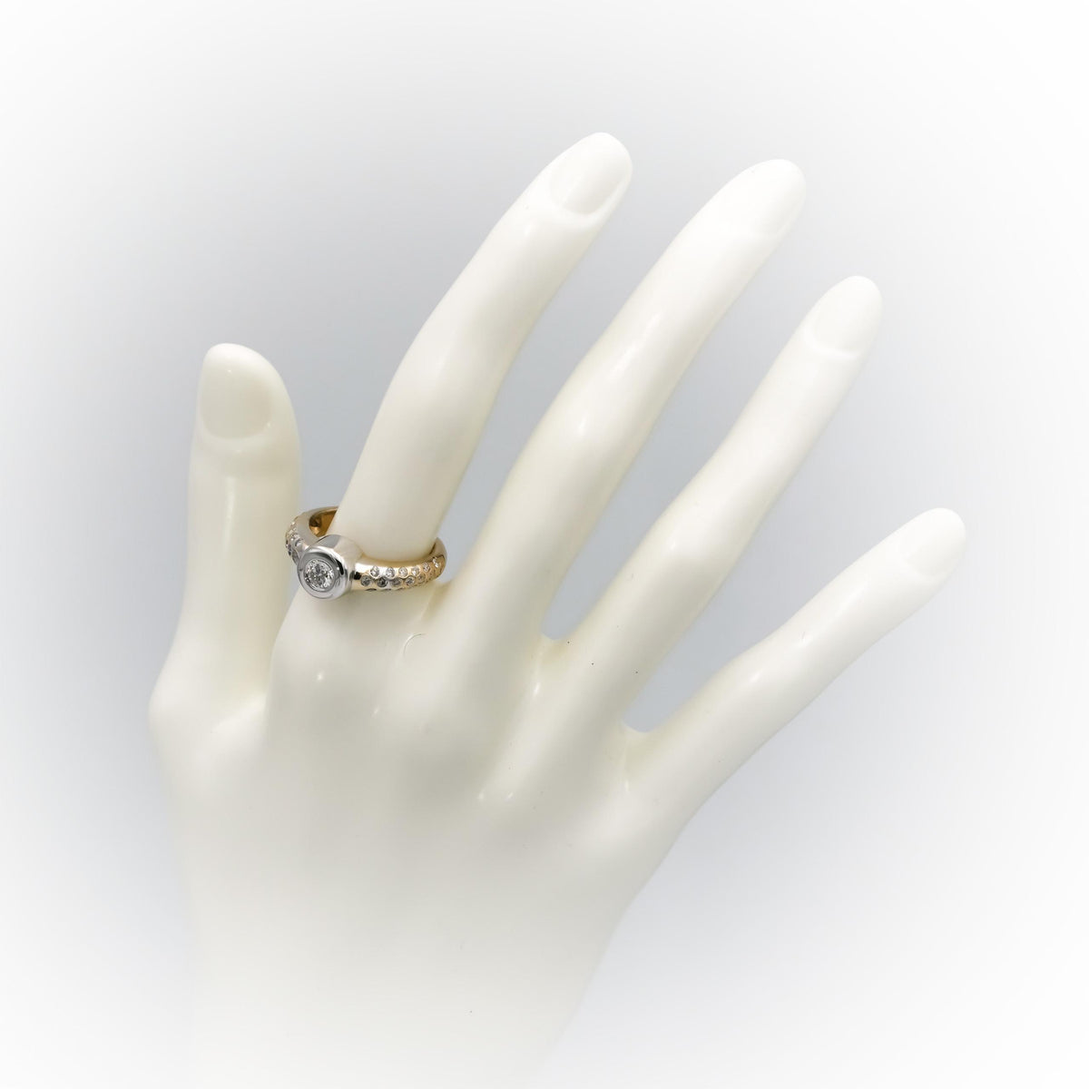 14k White Yellow Gold Round Diamond Ring 0.75CT w/ 0.35CT Center Size 6.25