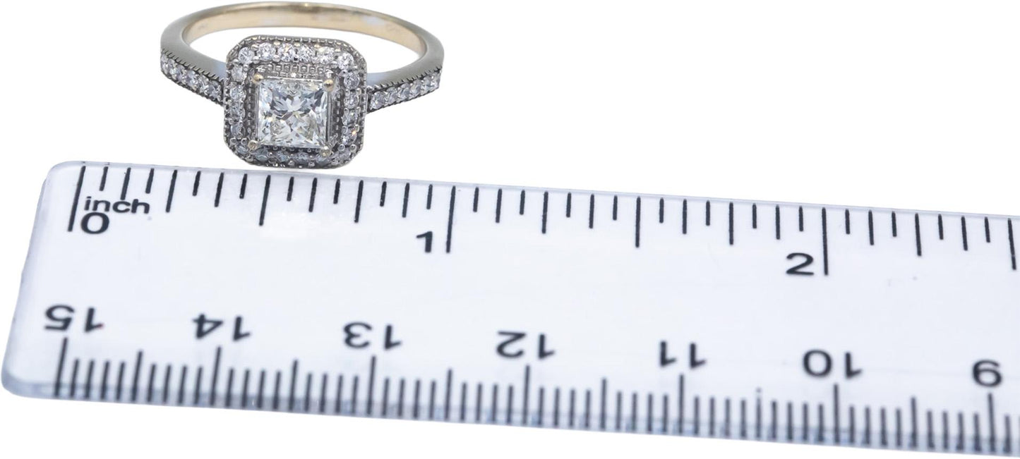 14k White Gold 0.95CT Diamond Engagement Ring w/ 0.60CT Center Size 6.75