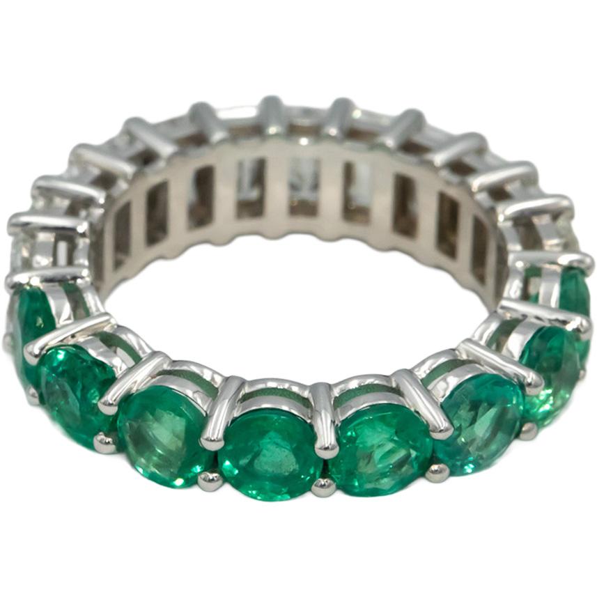 18k White Gold VS Diamond and Emerald Eternity Band Ring 6.10CT Size 7