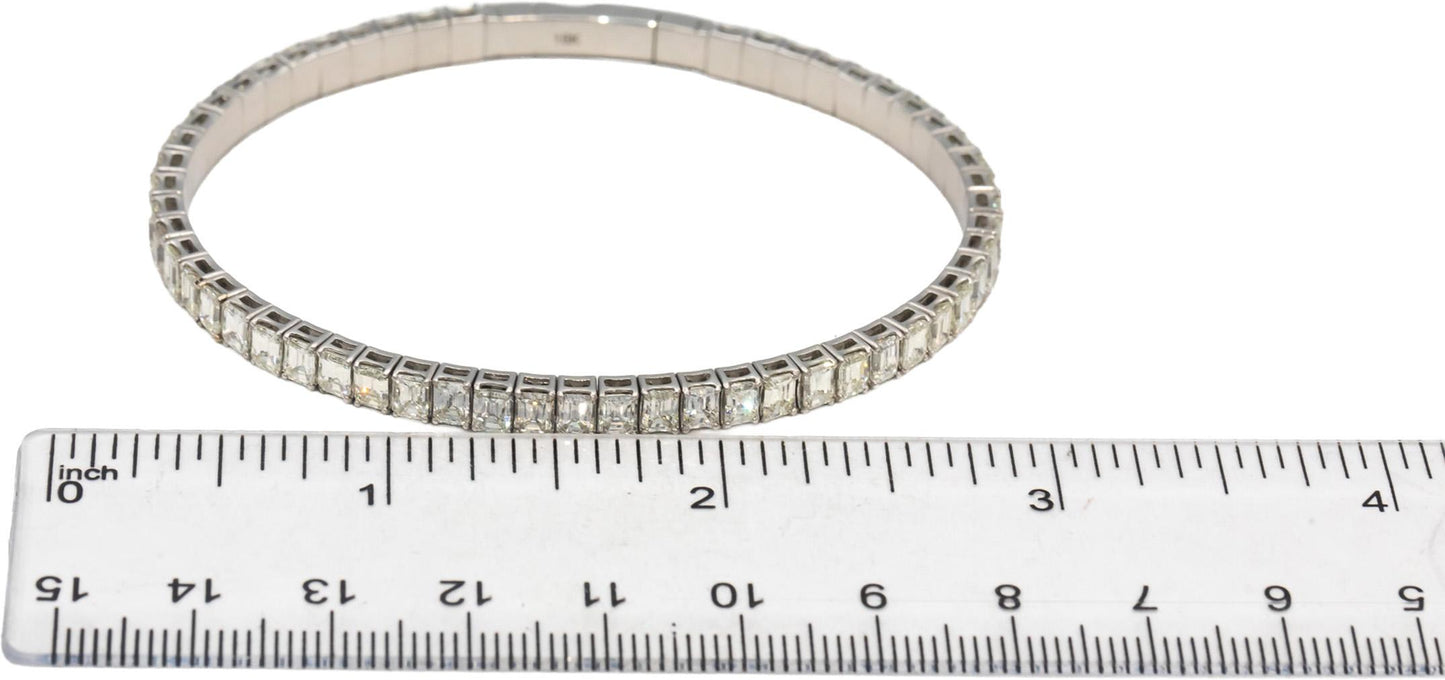 18k White Gold VS Emerald Cut Diamond Flexible Bangle Bracelet 10.19CT