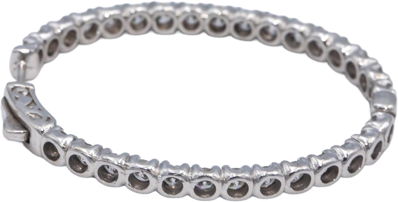 18k White Gold VS Round Diamond Oval Inside Out Hoop Earrings 5.41CT
