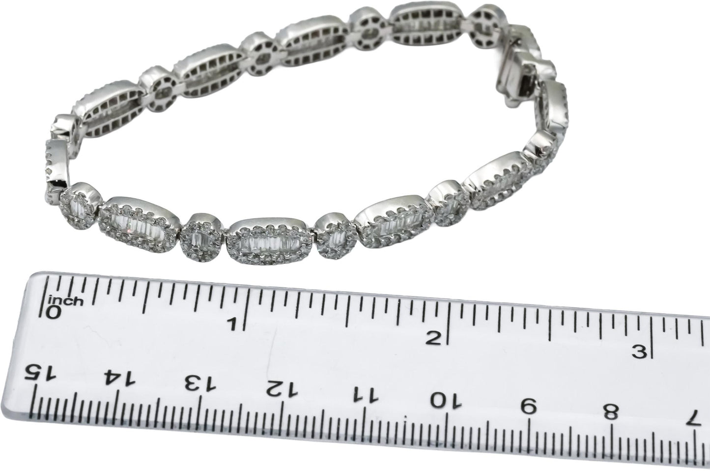 18k White Gold VS Round & Emerald Cut Fancy Link Bracelet 6.0CT