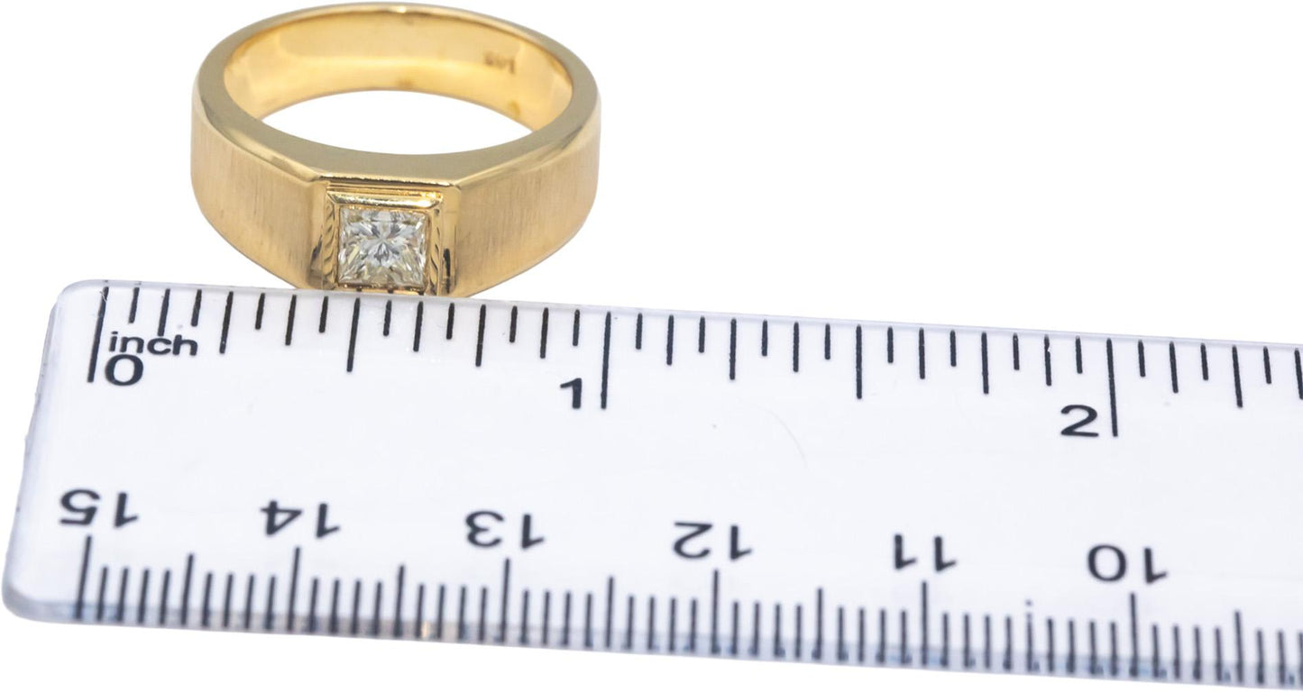 14k Yellow Gold 0.52CT VS Round Cut Diamond Ring Size 7.75