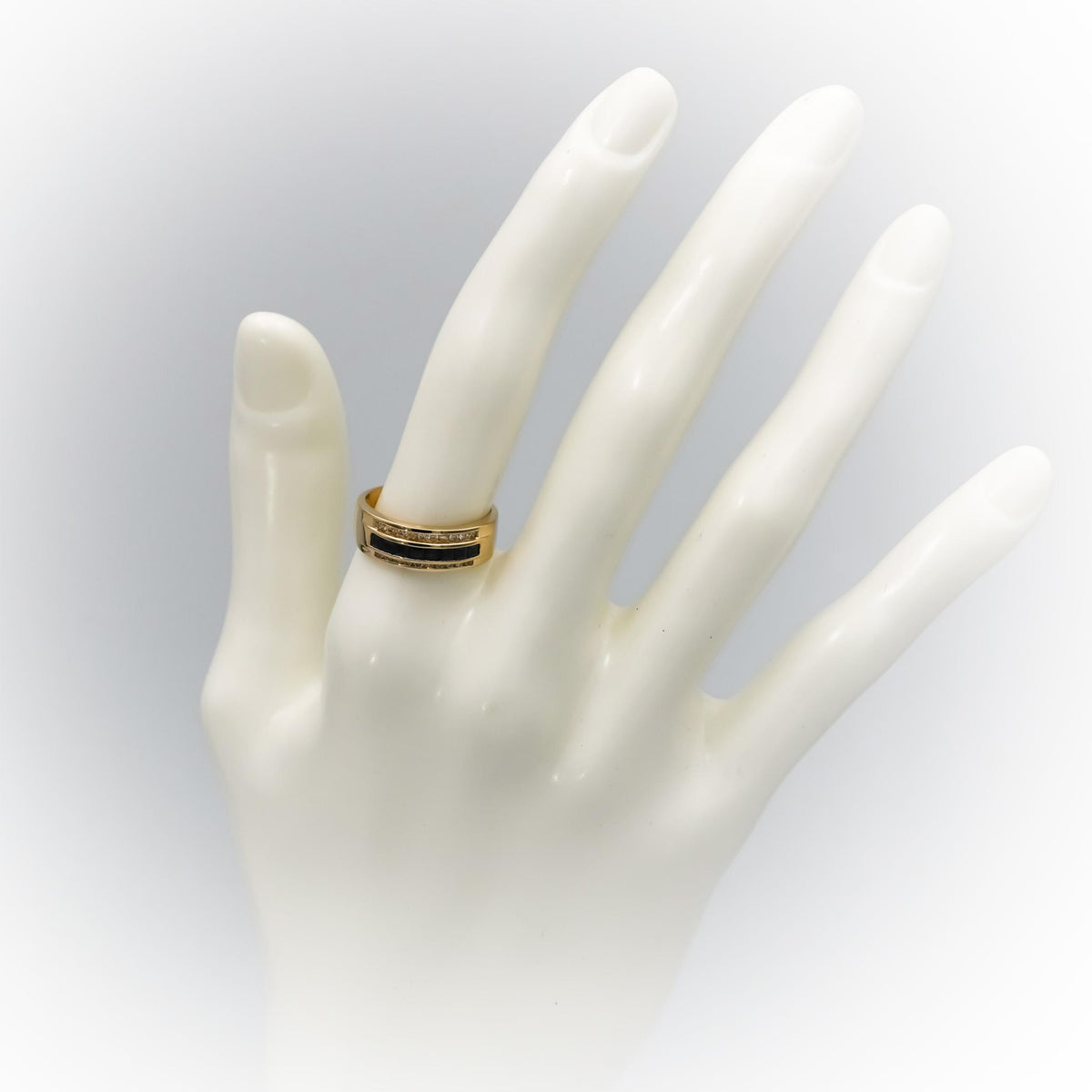 14k Yellow Gold Diamond and Sapphire Band Ring 0.65CT Size 6