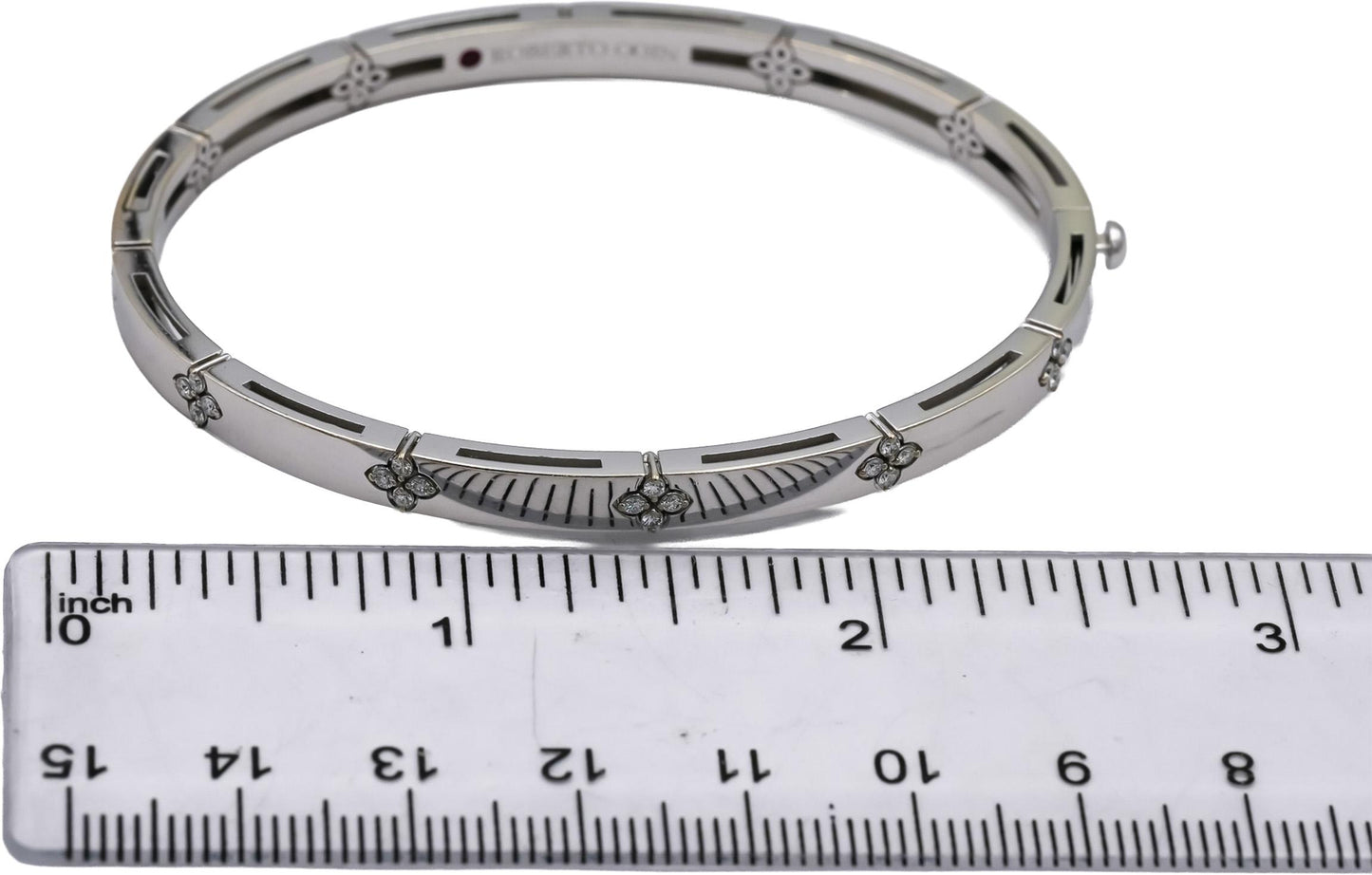 ROBERTO COIN 18k White Gold Diamond Love In Verona Bangle Bracelet .15CT