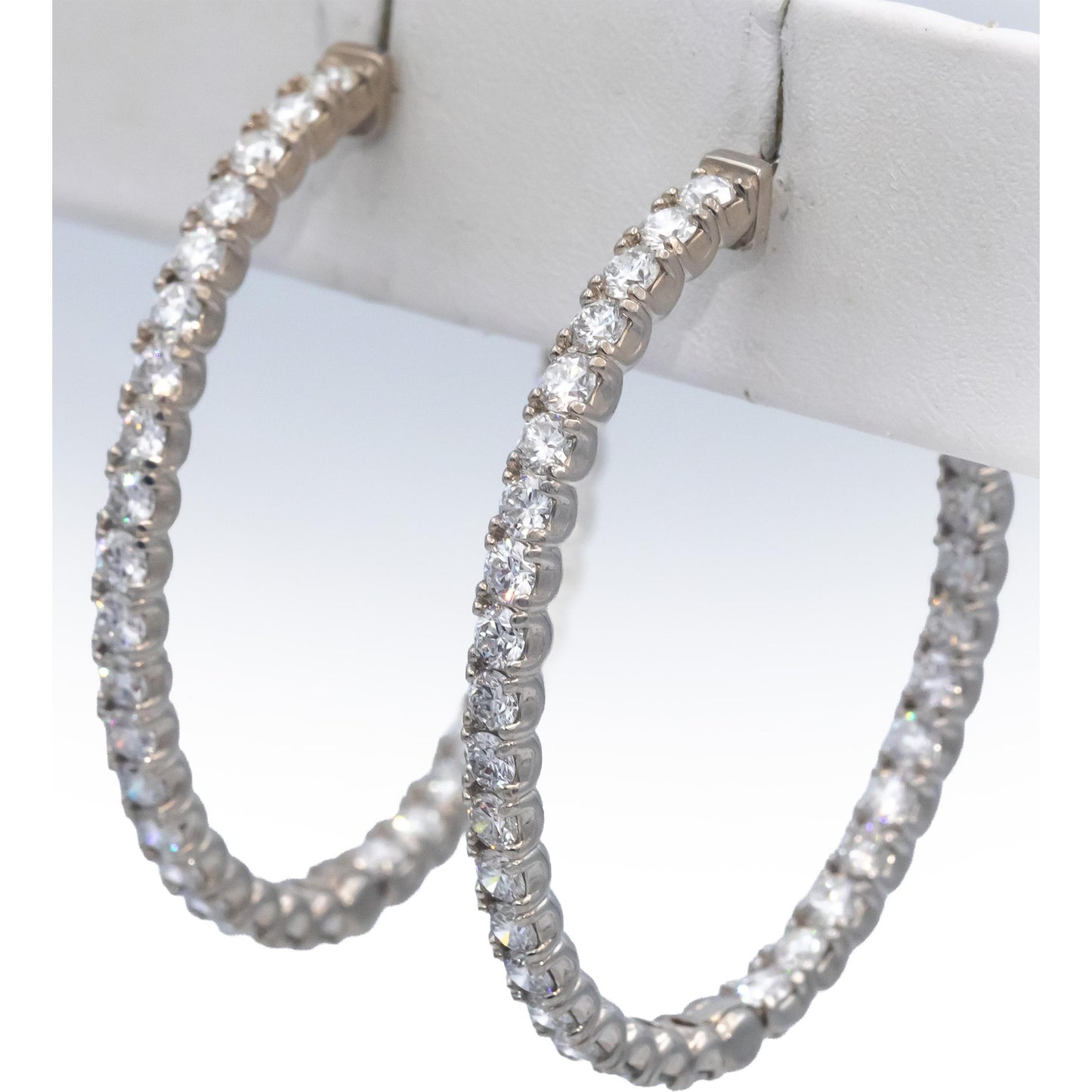 18k White Gold VS Round Diamond Oval Inside Out Hoop Earrings 5.75CT