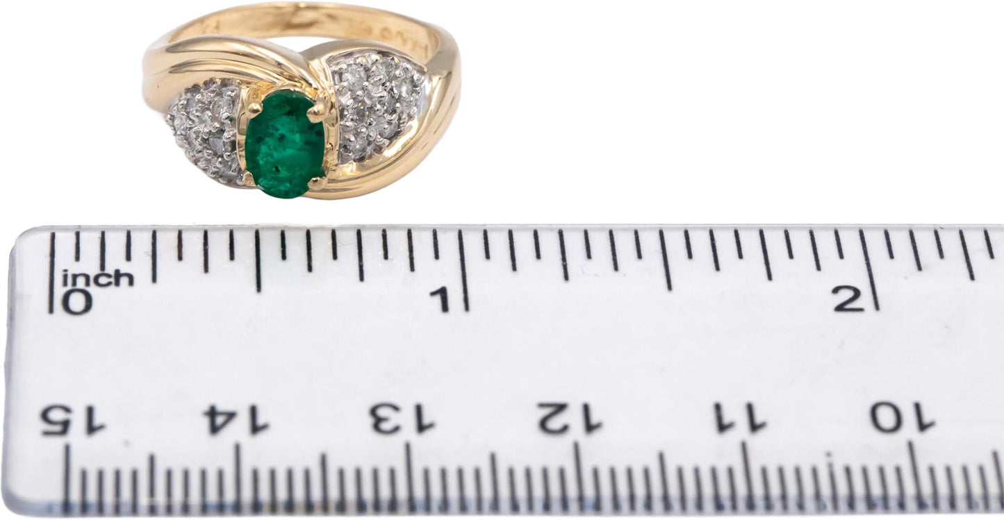 14k Yellow Gold Round Diamond Oval Emerald Cocktail Ring 0.70CT Size 7