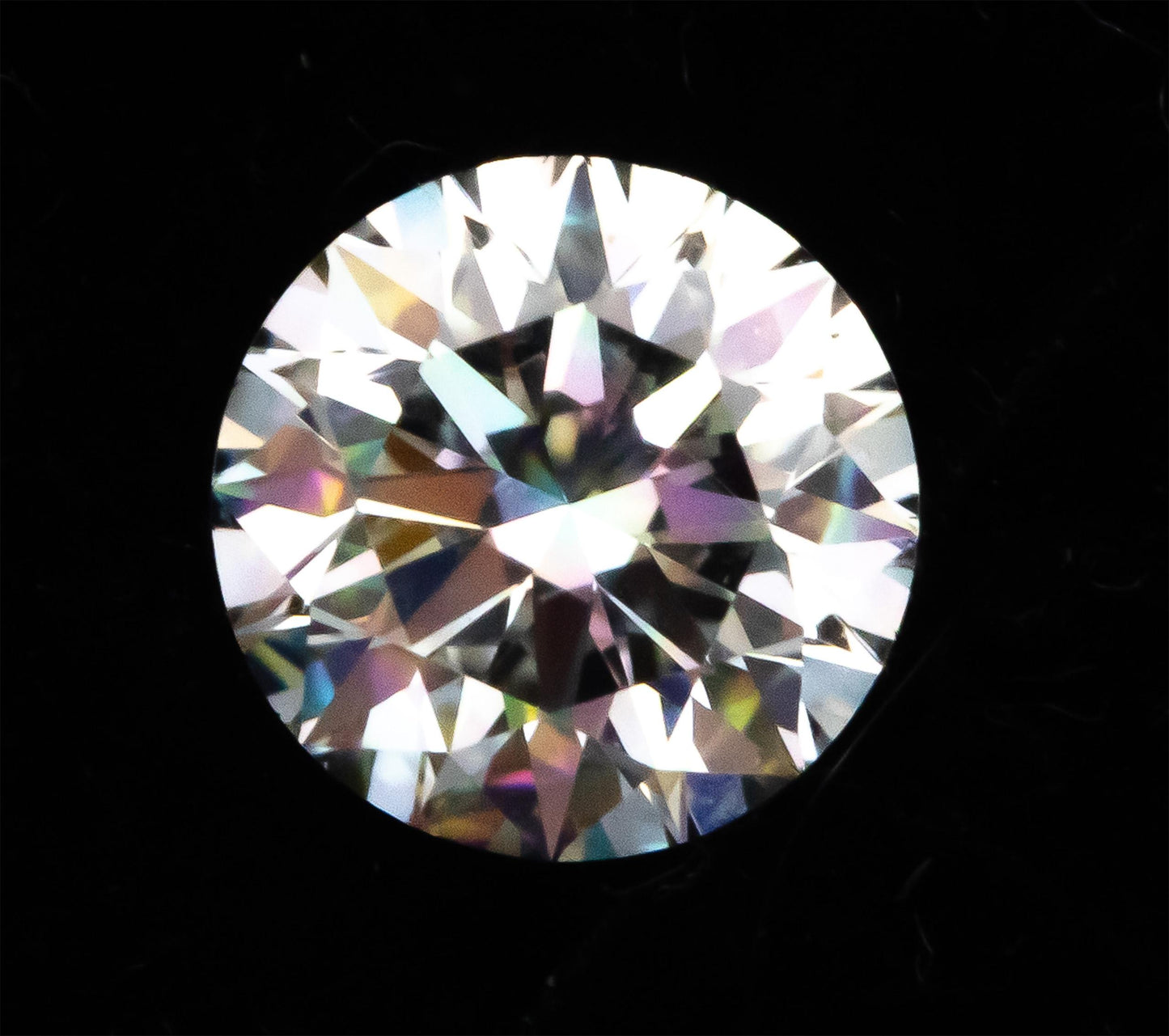 GIA Certified 0.58CT VS1/F Round Brilliant Cut Diamond w/ Report