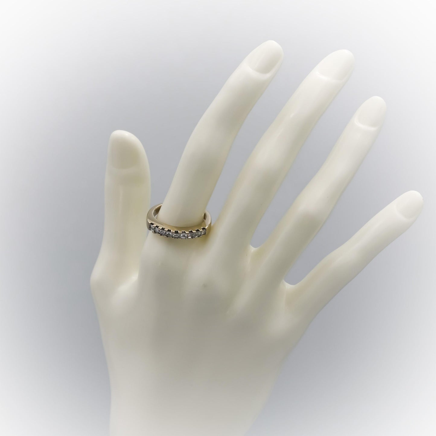 14k White Gold VS Square Asscher Cut Diamond Band Ring 1.0CT Size 7.75