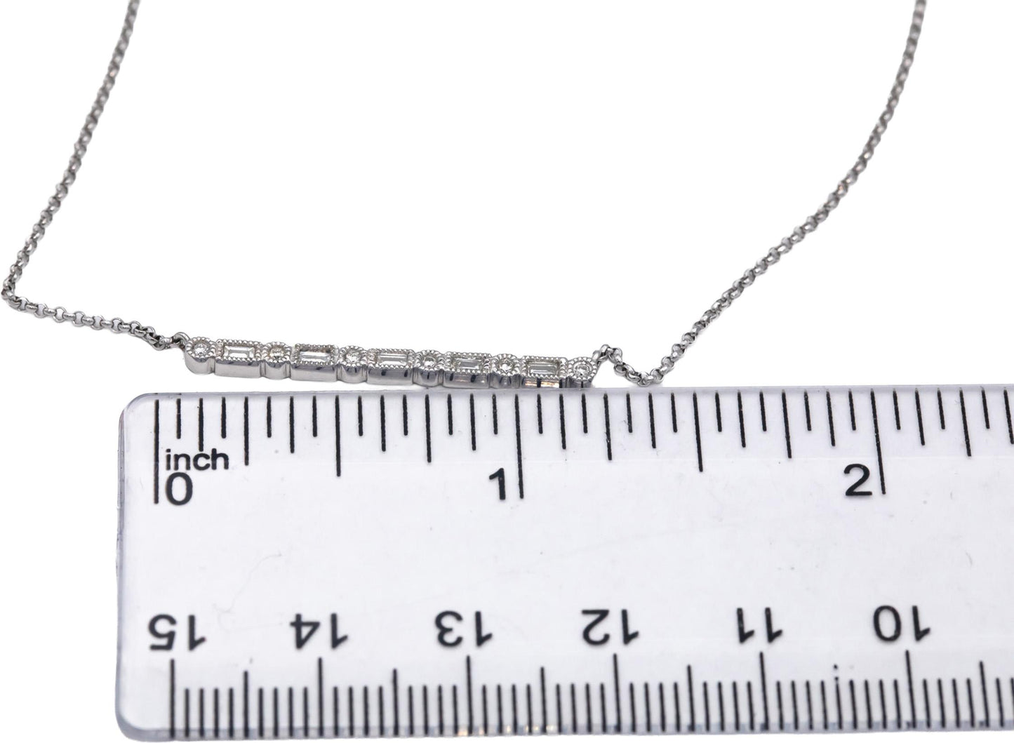 18k White Gold VS Round & Baguette Diamond Fixed Bar Pendant Necklace 0.15CT