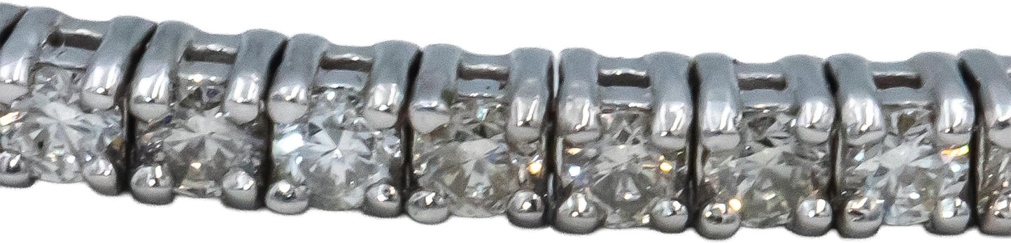 18k White Gold Jewelry VS Round Diamond Flexible Bangle Bracelet 2.33CT