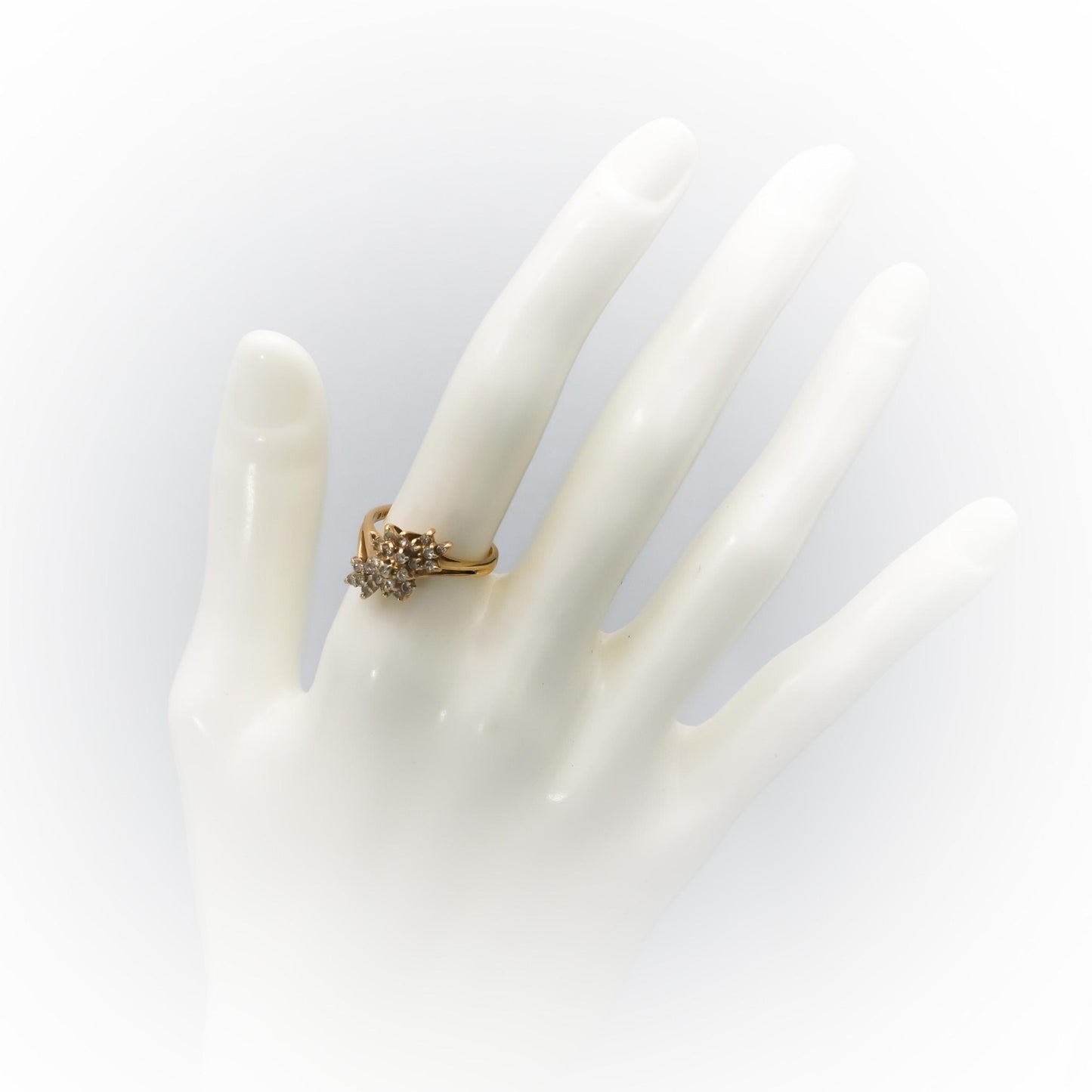 14k Yellow Gold Round Diamond Cluster Cocktail Ring 0.33CT Size 6