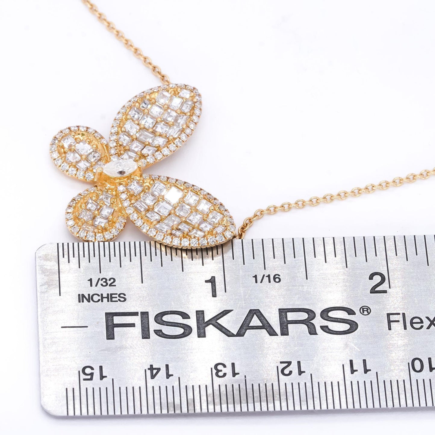 18k Yellow Gold Jewelry 4.09CT VS Diamond Butterfly Pendant Necklace