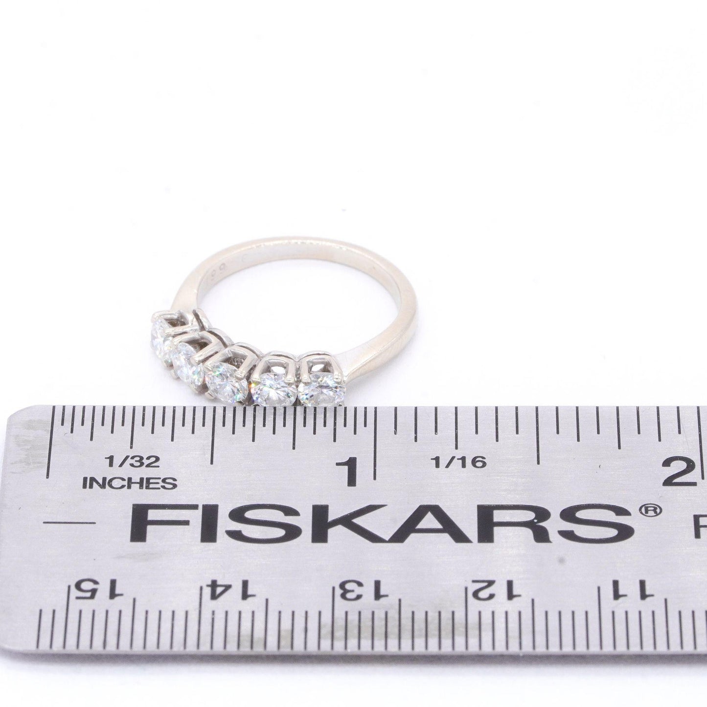 14K White Gold 1.0CT Diamond 5-Stone Anniversary Band Ring size 5.75