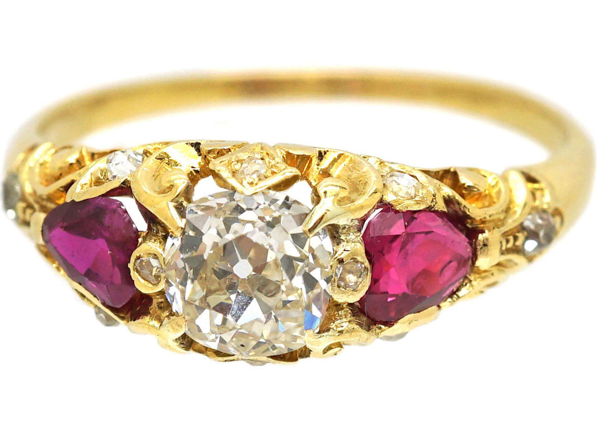 Vintage and Antique Rings: Classic Designs That Never Fade