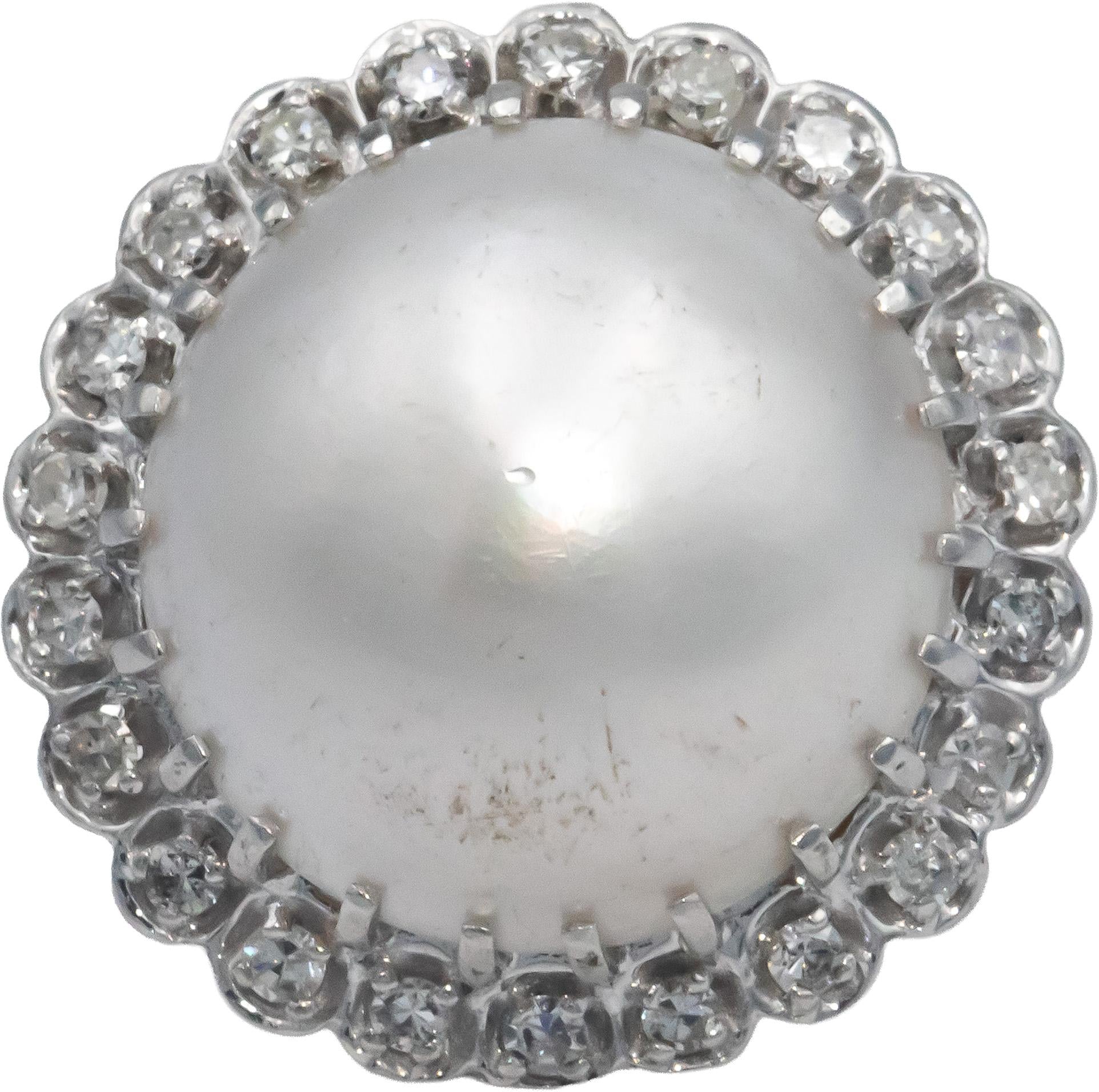 Vintage Antique 14k White Gold 0.30CT Diamond and 16.7mm Mabe Pearl Ring Size 7
