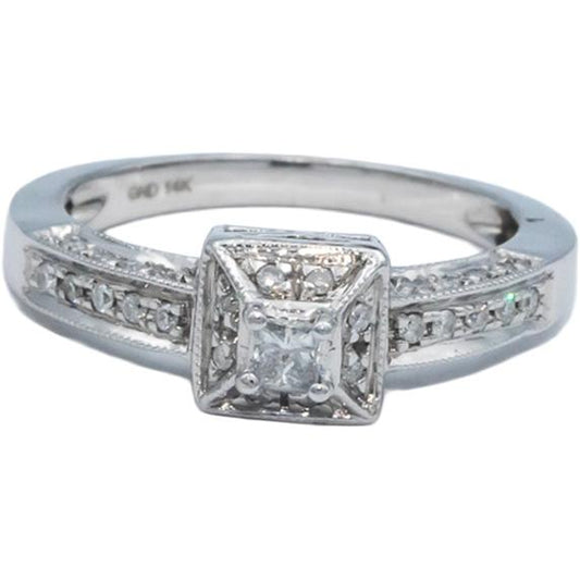 14k White Gold 0.30CT Diamond Engagement Ring Size 6.75