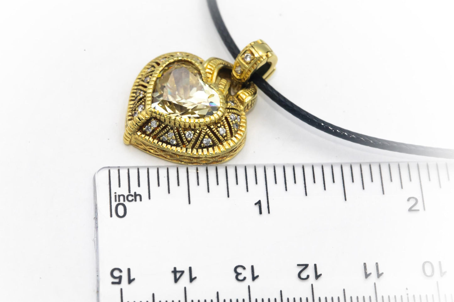 JUDITH RIPKA 18k Yellow Gold Diamond and Quartz Heart Pendant Necklace 5.25CT