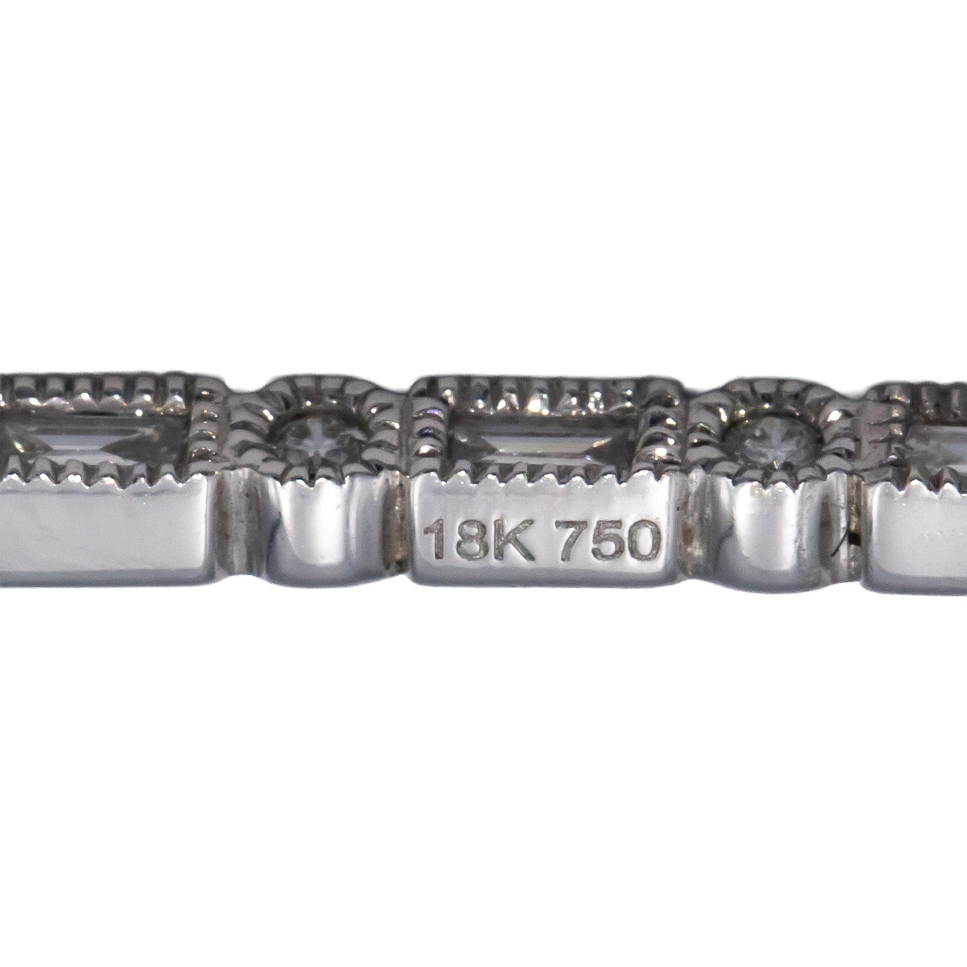 18k White Gold VS Round & Baguette Diamond Fixed Bar Pendant Necklace 0.15CT