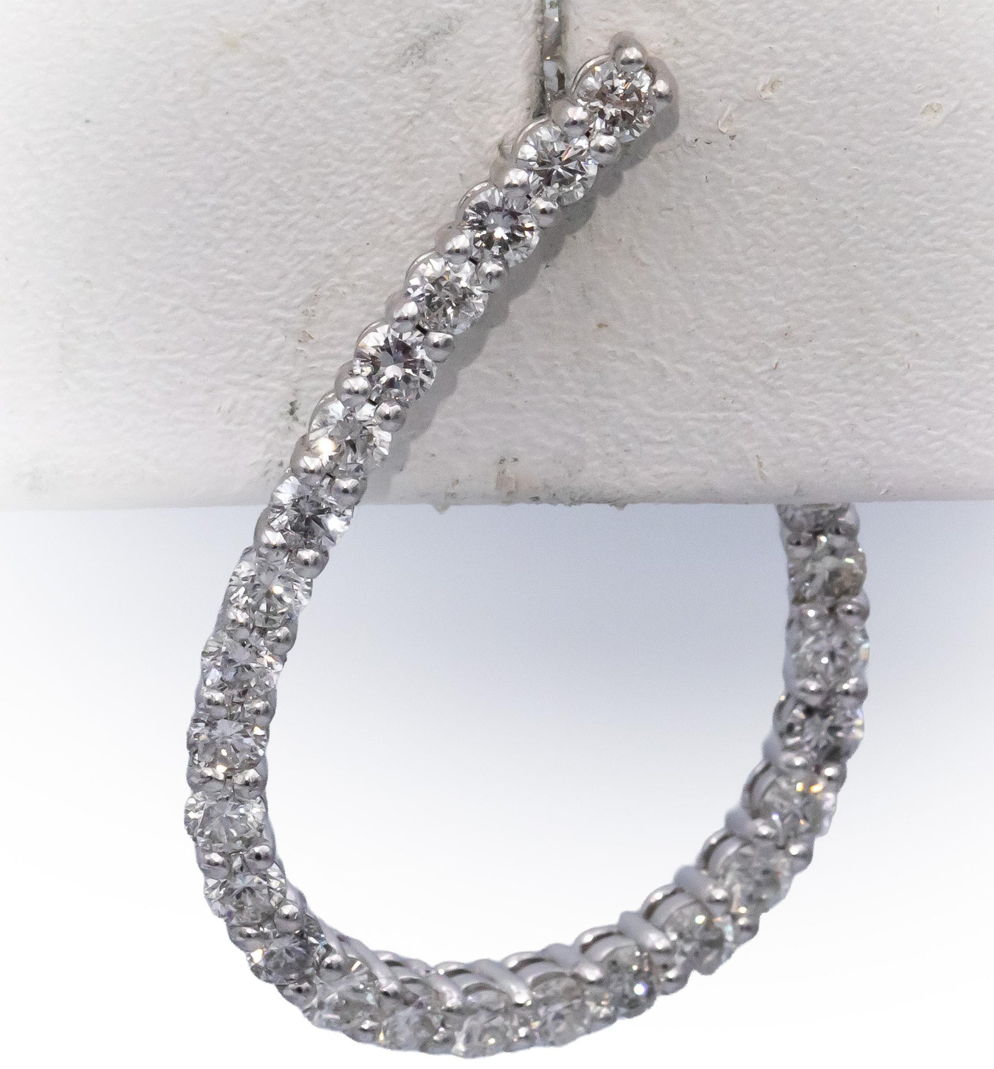 14k White Gold Round Diamond Spiral Hoop Earrings 2.50CT