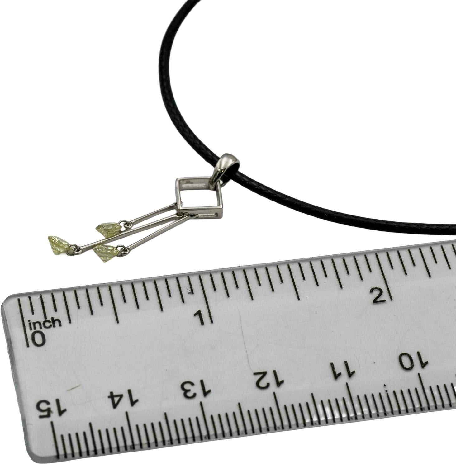 14k White Gold Round Diamond Dangle Pendant Necklace 0.55CT